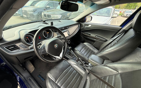 Alfa Romeo Giulietta, 2014 год, 1 200 000 рублей, 13 фотография