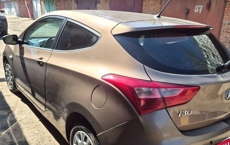 Hyundai i30 II рестайлинг, 2013 год, 850 000 рублей, 3 фотография