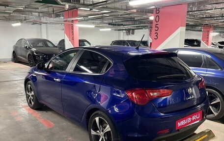 Alfa Romeo Giulietta, 2014 год, 1 200 000 рублей, 21 фотография