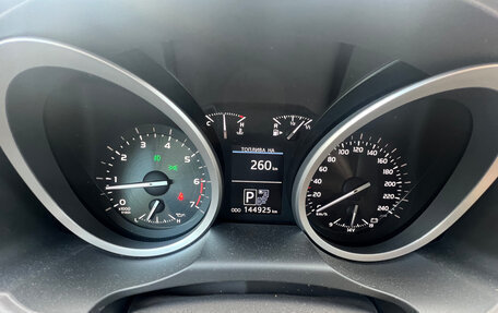 Toyota Land Cruiser 200, 2013 год, 4 990 000 рублей, 4 фотография