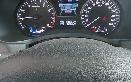 Nissan Pathfinder, 2015 год, 1 600 000 рублей, 18 фотография