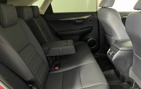 Lexus NX I, 2017 год, 3 390 000 рублей, 6 фотография