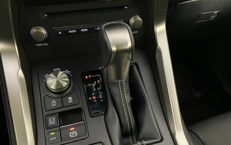Lexus NX I, 2017 год, 3 390 000 рублей, 9 фотография
