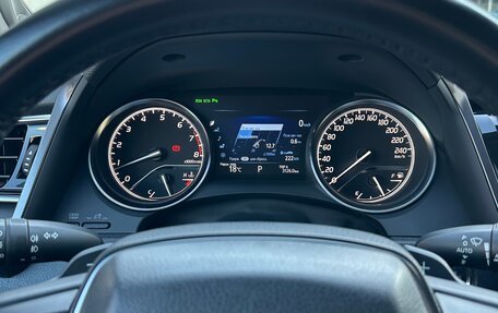 Toyota Camry, 2019 год, 3 330 000 рублей, 14 фотография
