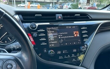 Toyota Camry, 2019 год, 3 330 000 рублей, 13 фотография