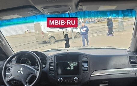 Mitsubishi Pajero IV, 2010 год, 2 100 000 рублей, 3 фотография