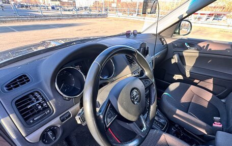Skoda Yeti I рестайлинг, 2015 год, 1 400 000 рублей, 18 фотография