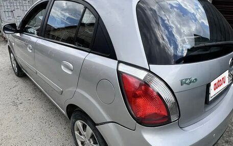 KIA Rio II, 2011 год, 650 000 рублей, 4 фотография