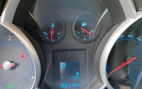 Chevrolet Cruze II, 2012 год, 640 000 рублей, 13 фотография