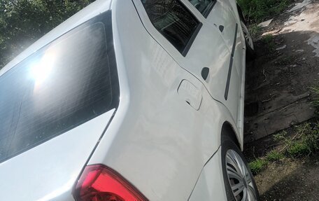 Renault Logan I, 2010 год, 350 000 рублей, 3 фотография
