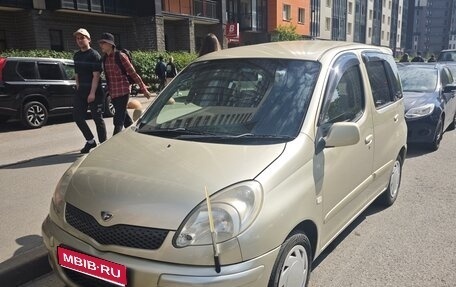 Toyota FunCargo, 2004 год, 500 000 рублей, 1 фотография