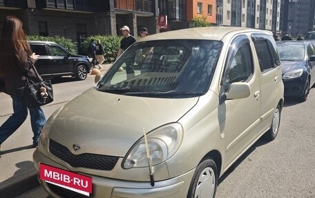 Toyota FunCargo, 2004 год, 500 000 рублей, 12 фотография