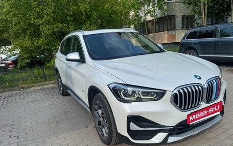 BMW X1, 2022 год, 3 650 000 рублей, 2 фотография