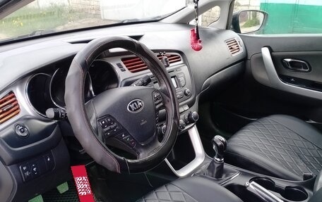 KIA cee'd III, 2012 год, 900 000 рублей, 8 фотография