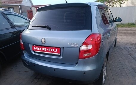 Skoda Fabia II, 2009 год, 400 000 рублей, 3 фотография