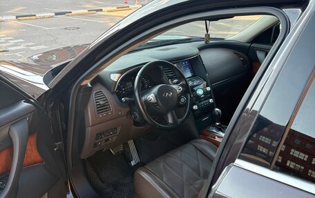 Infiniti FX II, 2012 год, 2 100 000 рублей, 7 фотография
