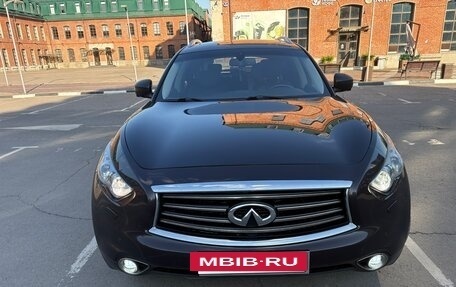 Infiniti FX II, 2012 год, 2 100 000 рублей, 9 фотография