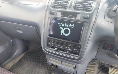 Toyota Ipsum II, 1997 год, 380 000 рублей, 6 фотография