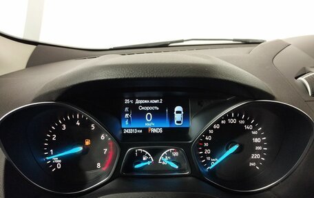 Ford Kuga III, 2017 год, 1 299 000 рублей, 11 фотография