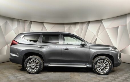 Mitsubishi Pajero Sport III рестайлинг, 2022 год, 3 960 000 рублей, 6 фотография