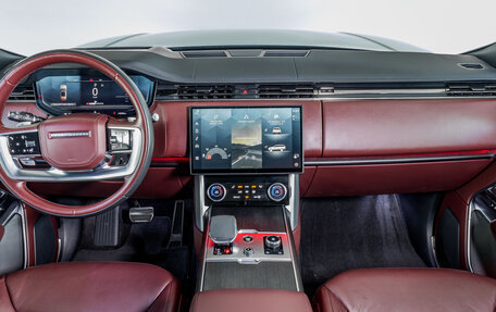 Land Rover Range Rover IV рестайлинг, 2023 год, 17 600 000 рублей, 10 фотография