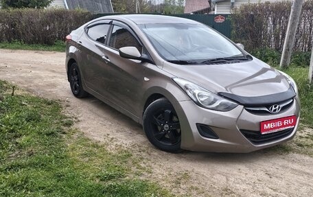 Hyundai Elantra V, 2011 год, 460 000 рублей, 1 фотография