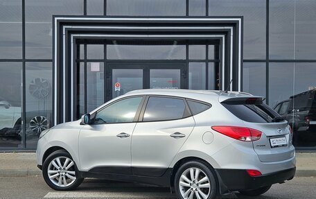 Hyundai ix35 I рестайлинг, 2011 год, 989 000 рублей, 6 фотография