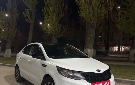 KIA Rio III рестайлинг, 2016 год, 680 000 рублей, 4 фотография