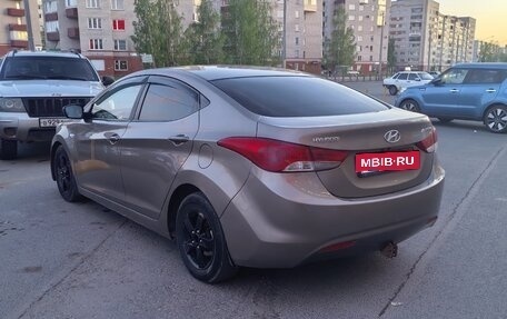 Hyundai Elantra V, 2011 год, 460 000 рублей, 7 фотография