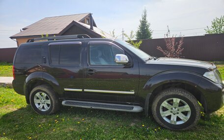 Nissan Pathfinder, 2011 год, 1 650 000 рублей, 5 фотография