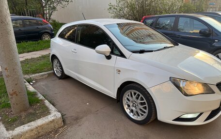 SEAT Ibiza IV рестайлинг 2, 2012 год, 710 000 рублей, 5 фотография