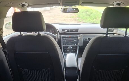 Audi A4, 2002 год, 449 000 рублей, 10 фотография