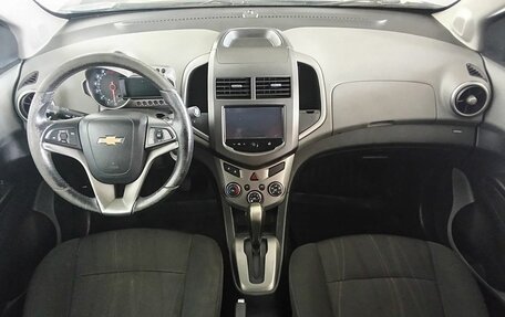 Chevrolet Aveo III, 2014 год, 525 000 рублей, 9 фотография