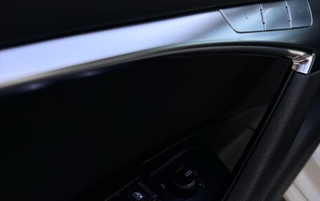 Audi A6, 2019 год, 2 500 000 рублей, 11 фотография