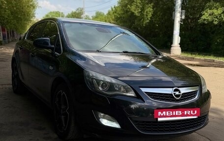 Opel Astra J, 2010 год, 980 000 рублей, 10 фотография