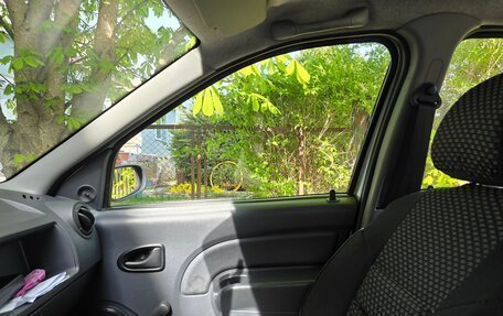 Renault Logan I, 2006 год, 330 000 рублей, 25 фотография