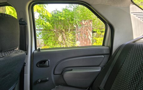 Renault Logan I, 2006 год, 330 000 рублей, 26 фотография