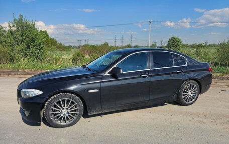 BMW 5 серия, 2012 год, 1 750 000 рублей, 3 фотография