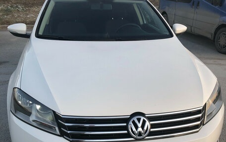 Volkswagen Passat B7, 2011 год, 610 000 рублей, 3 фотография