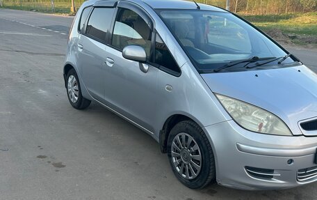 Mitsubishi Colt VI рестайлинг, 2003 год, 350 000 рублей, 2 фотография