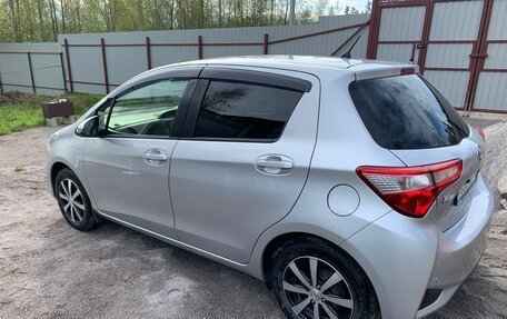 Toyota Vitz, 2019 год, 950 000 рублей, 8 фотография