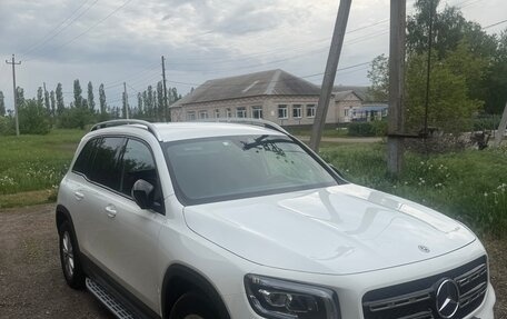 Mercedes-Benz GLB, 2020 год, 3 300 000 рублей, 2 фотография
