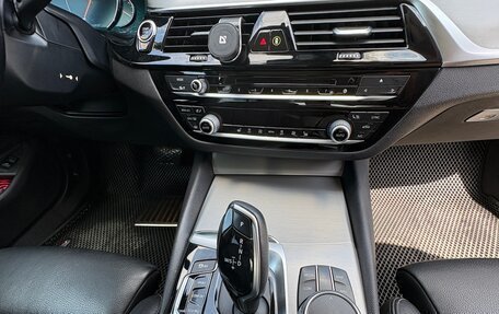 BMW 5 серия, 2018 год, 2 999 999 рублей, 15 фотография