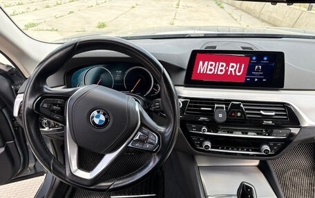 BMW 5 серия, 2018 год, 2 999 999 рублей, 12 фотография