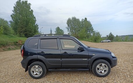 Chevrolet Niva I рестайлинг, 2015 год, 640 000 рублей, 6 фотография