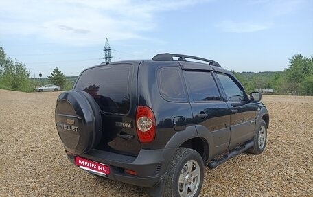 Chevrolet Niva I рестайлинг, 2015 год, 640 000 рублей, 5 фотография