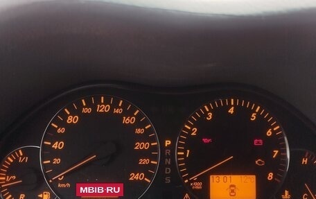 Toyota Avensis III рестайлинг, 2006 год, 850 000 рублей, 8 фотография