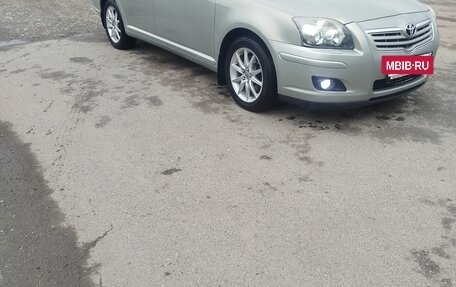 Toyota Avensis III рестайлинг, 2006 год, 850 000 рублей, 2 фотография