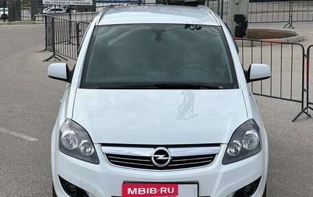 Opel Zafira B, 2014 год, 977 000 рублей, 7 фотография