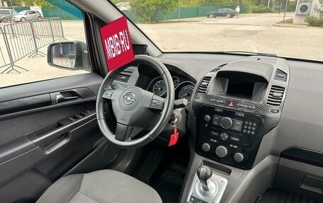 Opel Zafira B, 2014 год, 977 000 рублей, 21 фотография